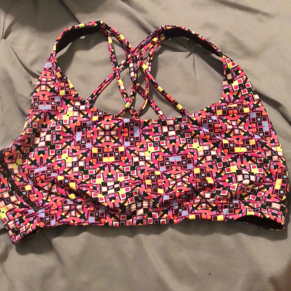 Victoria sport size medium sports bra